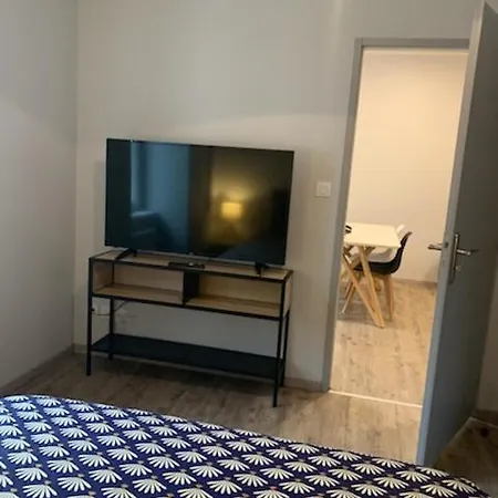 Le Repere Des Comtes D'armagnac Apartmán Creissels